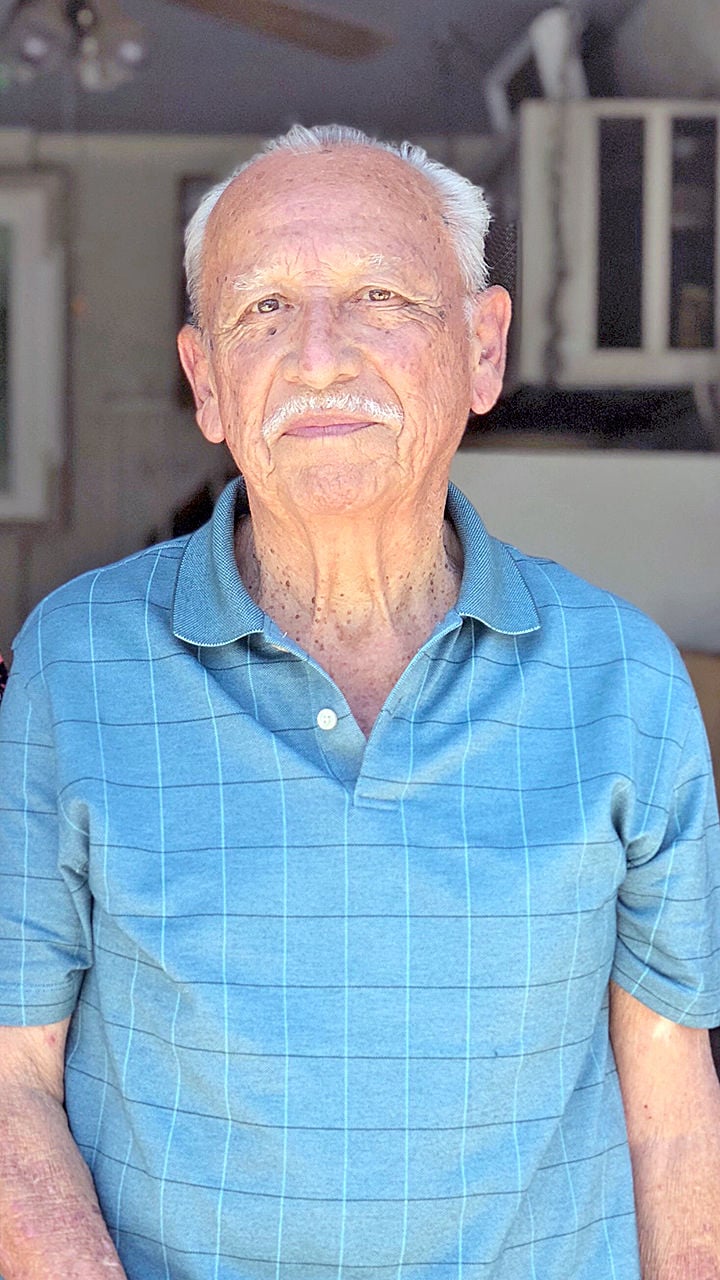 Leo Villalobos